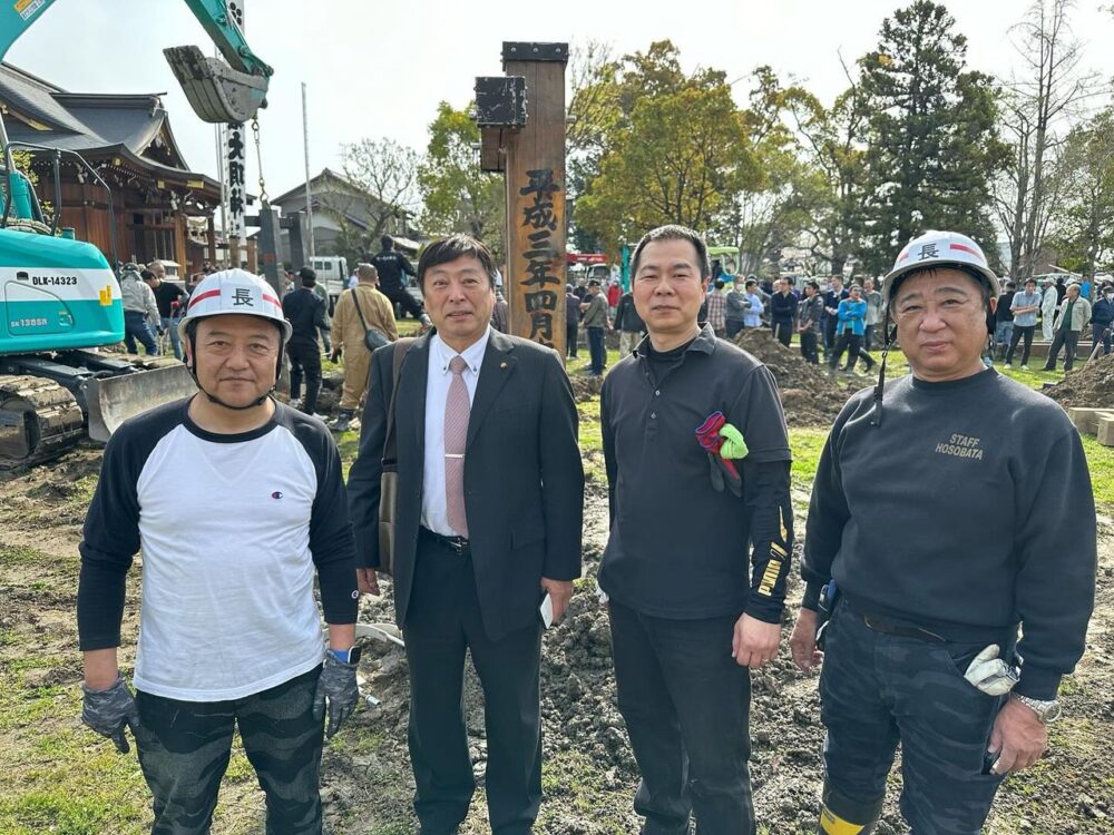 世代が繋がる準備から始まった手力神社火祭り