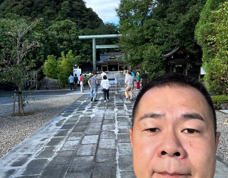 岐阜護国神社清掃