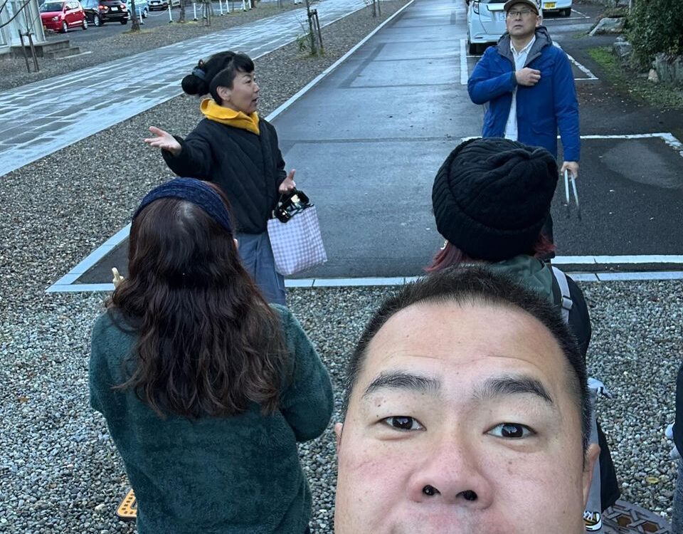 岐阜護国神社早朝清掃