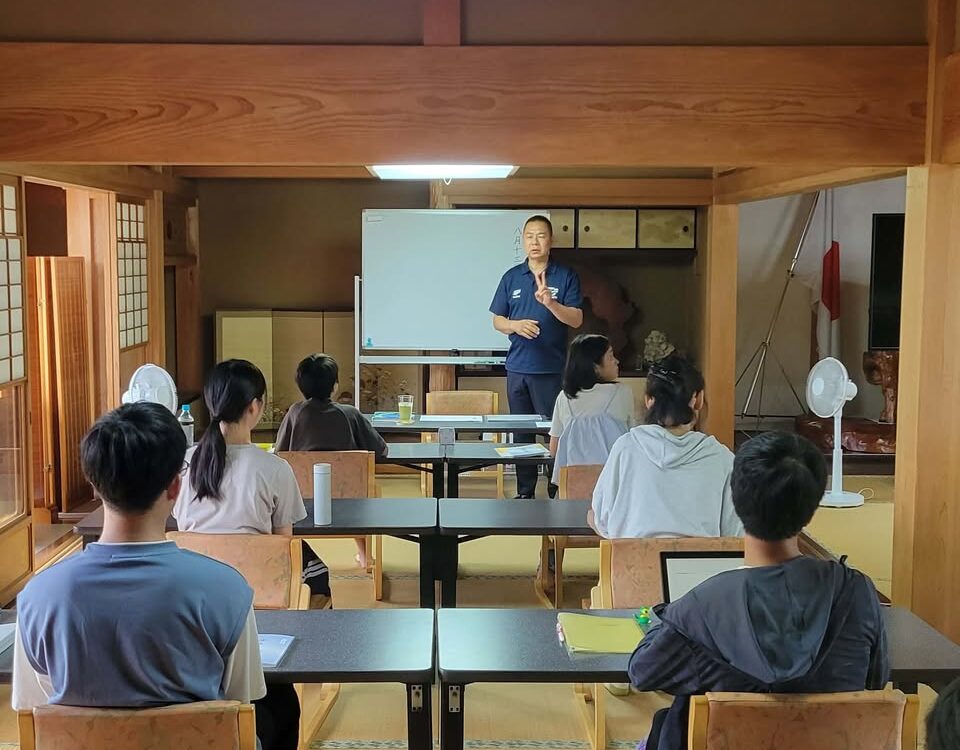 学び舎　明け乃阜 徳塾